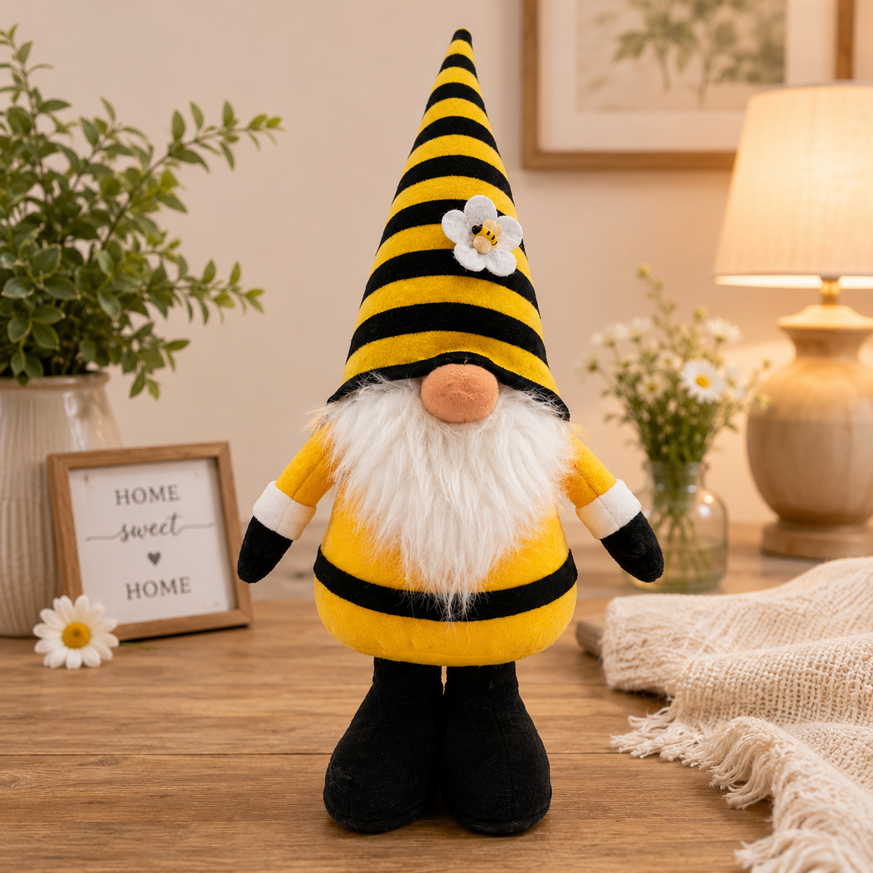 Bee gnome