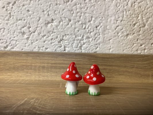 Glass mushroom