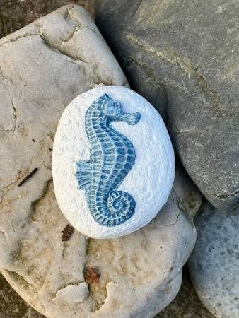 Resin seahorse carved stone