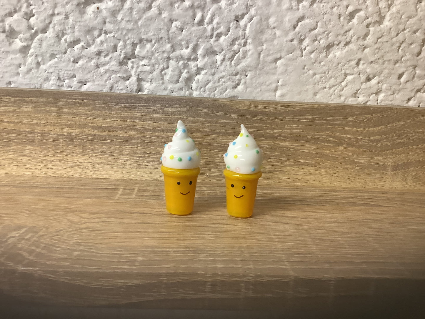 Glass ice cream